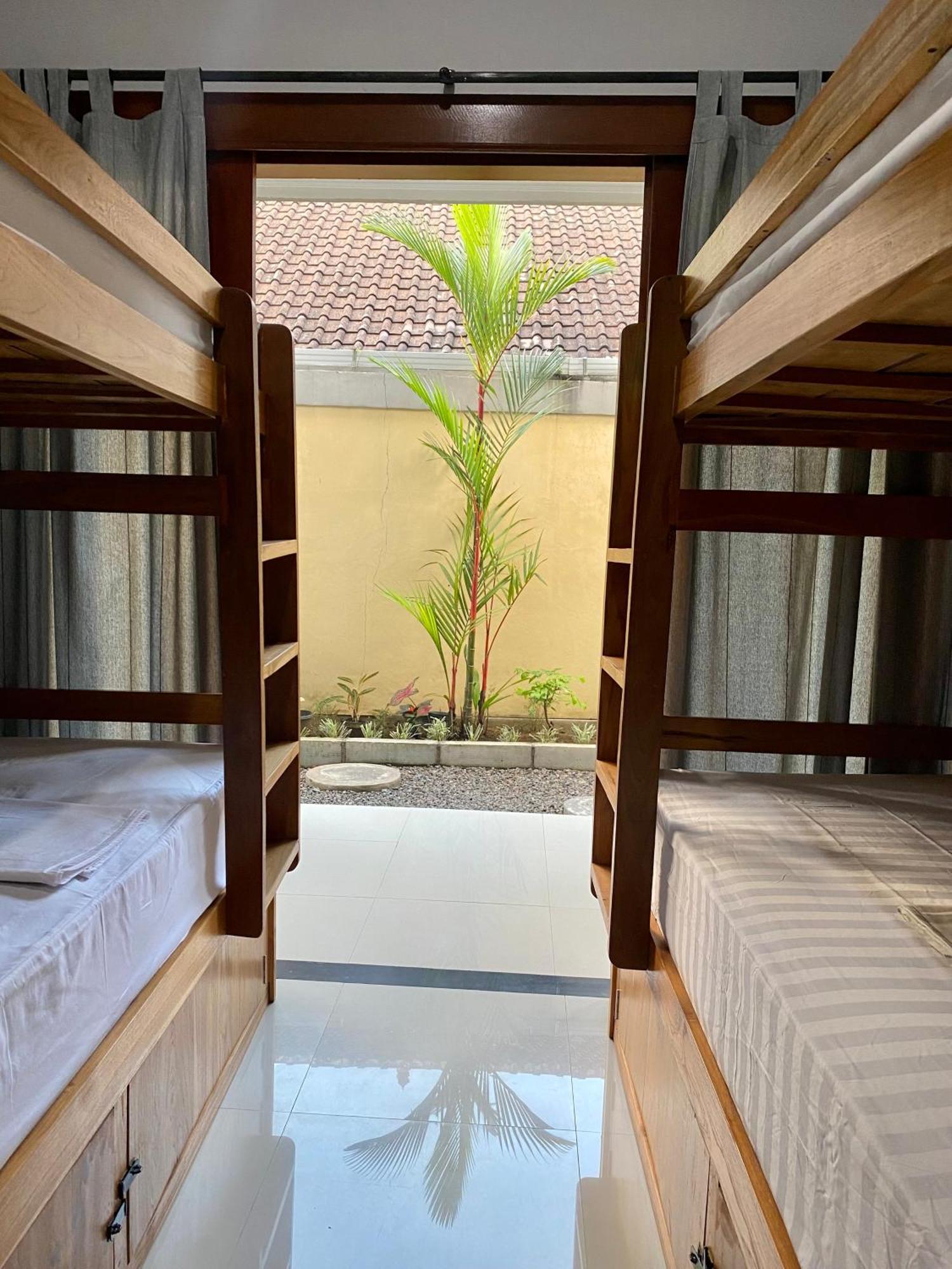 Amigos Guesthouse & Hostel Canggu Kültér fotó