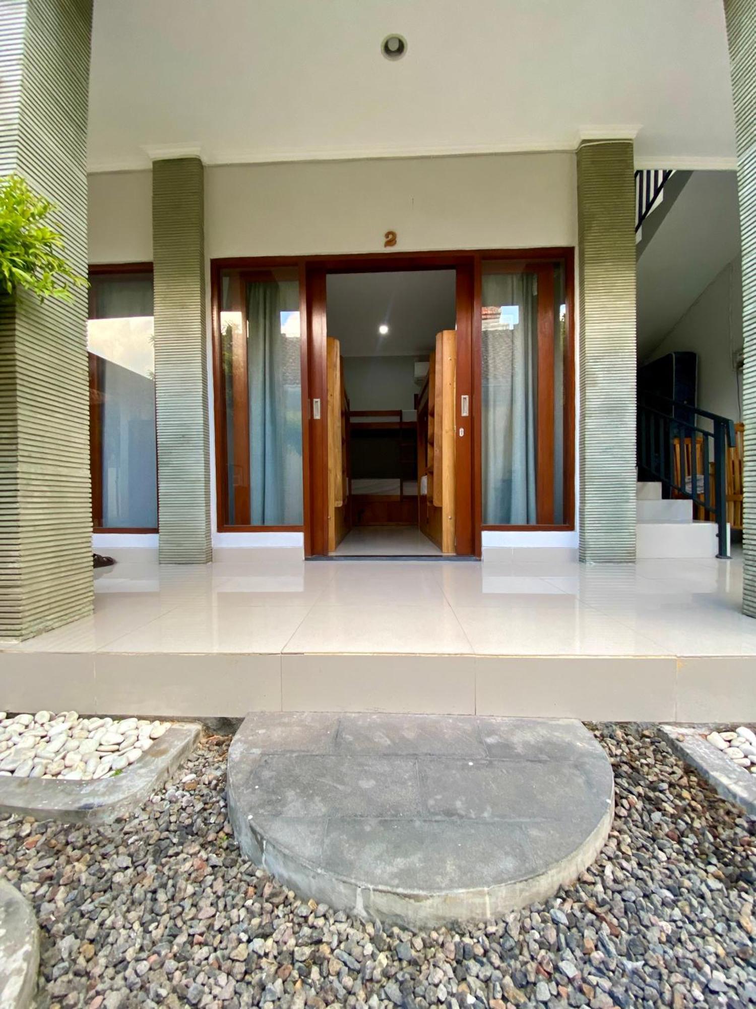 Amigos Guesthouse & Hostel Canggu Kültér fotó